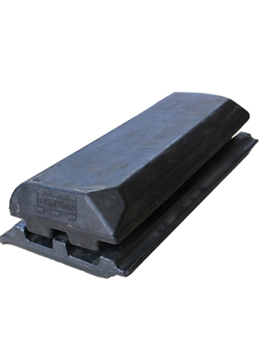    SUPER1100-2  Rubber track pads with bolt on