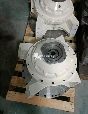 The part number of the chimpanzee gear reducer adapted to the mixing plant ZF4300