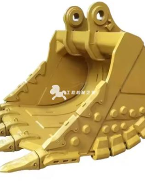 Excavator bucket EC700 excavator bucket